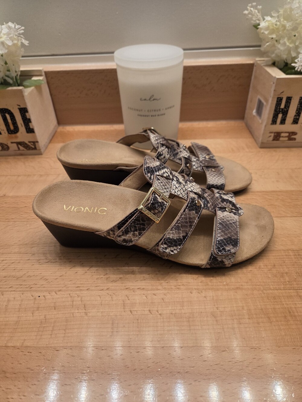 Vionic Radia Wedge Sandals Triple Strap Snake Print Women's Size 7